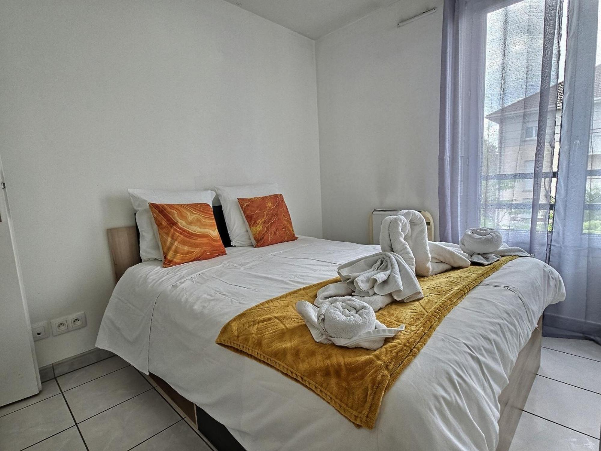 Tres Bel Appartement Entre Paris Et Disneyland Lognes Eksteriør billede